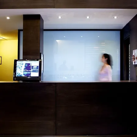 Ξενοδοχείο Mouikis Kefalonia 3*