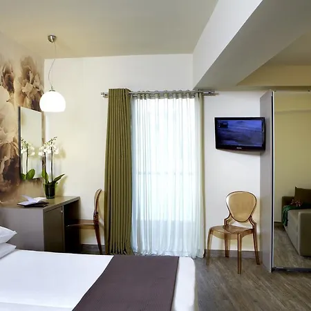 Mouikis Kefalonia Hotell 3*