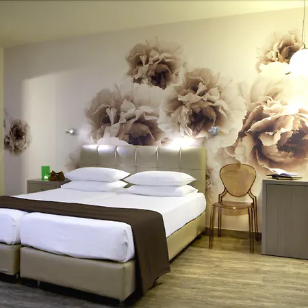 Mouikis Kefalonia Hotell 3*