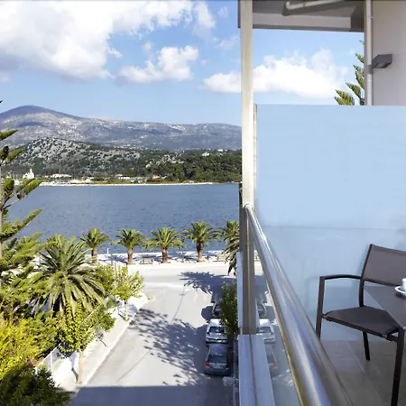Hotell Mouikis Kefalonia 3*