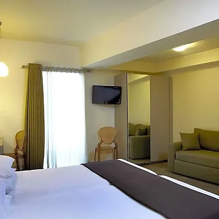 Mouikis Kefalonia Hotel 3*
