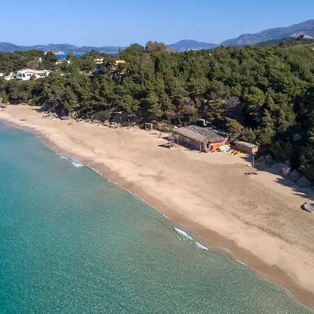 Hotell Mouikis Kefalonia