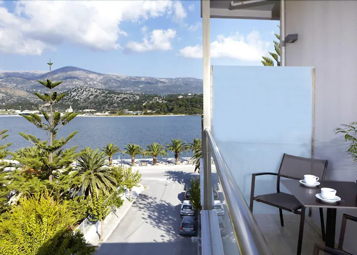 Hotel Mouikis Kefalonia 3*